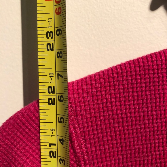 Northern Reflections Thermal Waffle Raspberry Med - Picture 5 of 5